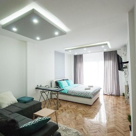 Mm Lux Apartment, Újvidék Kültér fotó